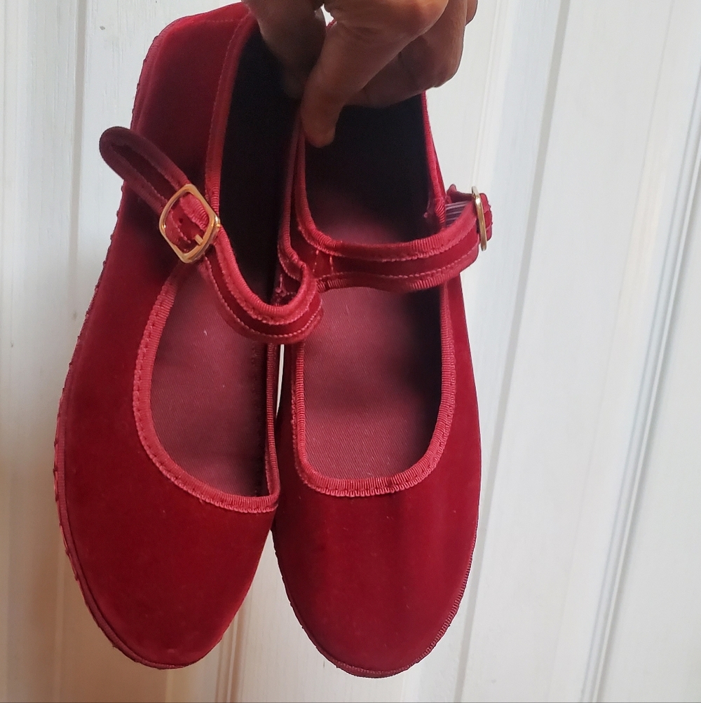 Elegant Red Women's Mary Jane Velvet Flats